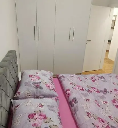 Leo Apartman